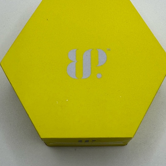 Meant To Shine-Elegant Gold Hoop Earrings - Picture 5 of 5